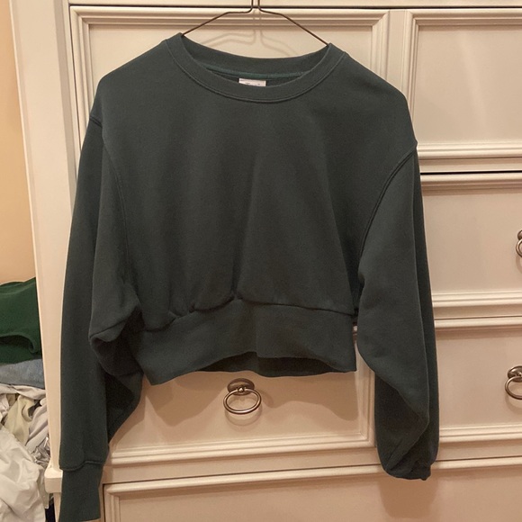 TNA Airy AF Fleece Cropped Crewneck - Picture 1 of 2